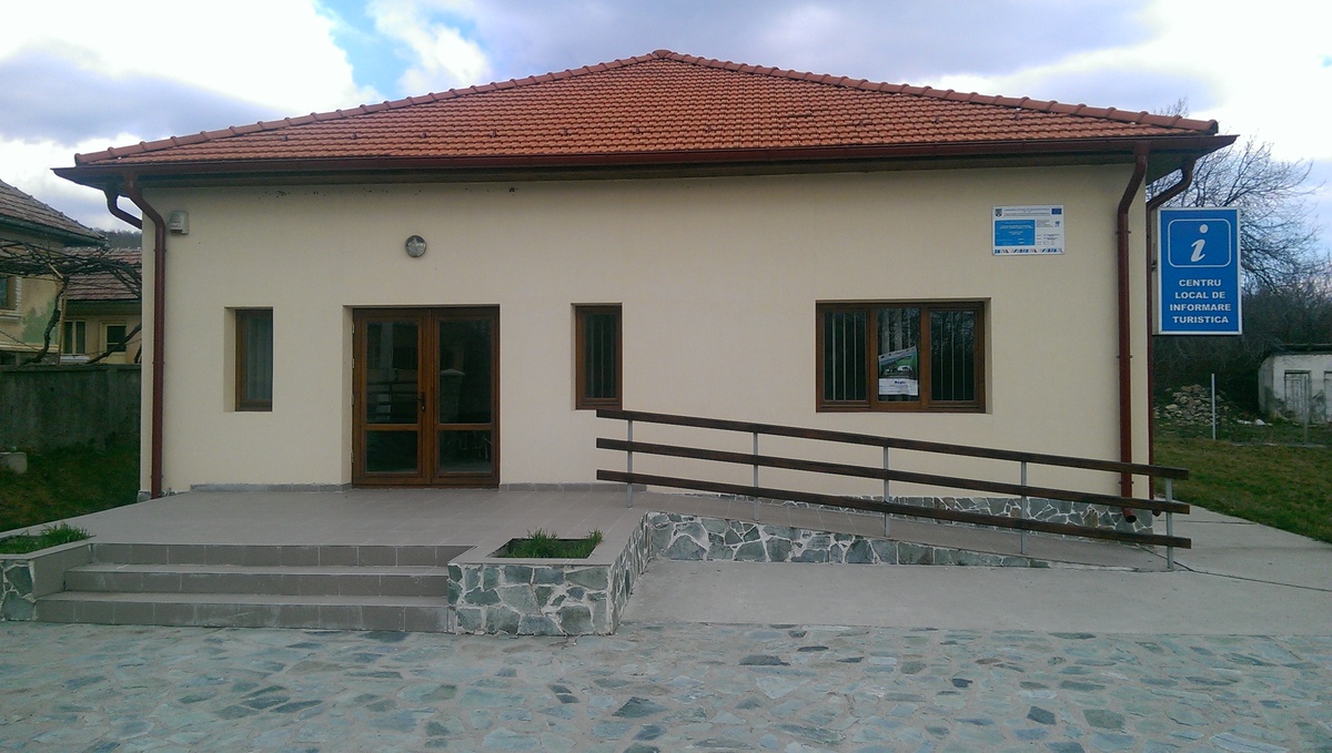 Centrul local de informare turistică Crasna